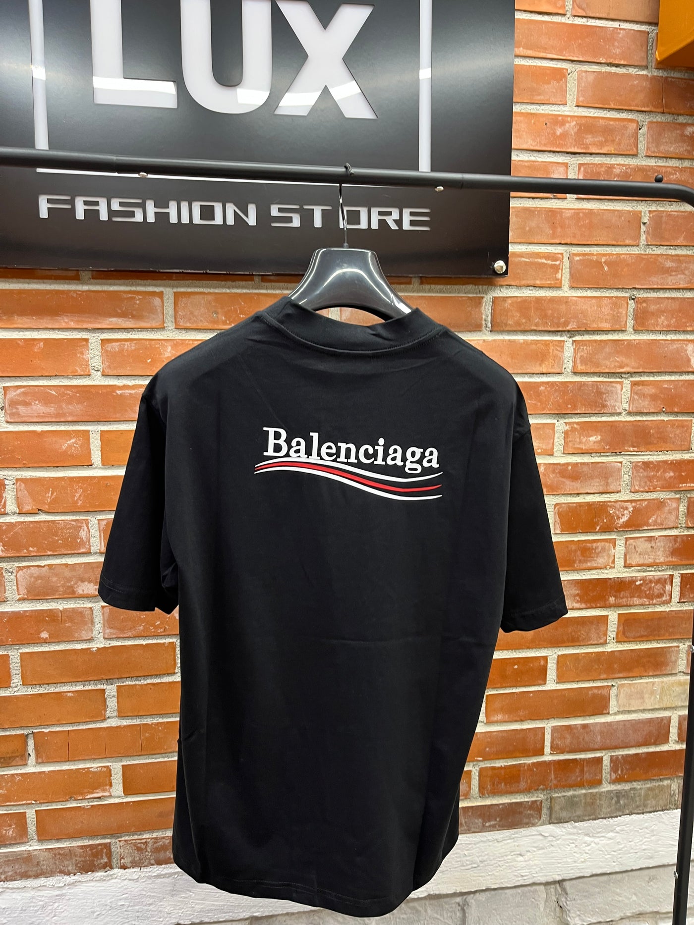 T-SHIRT BALENCIAGA
