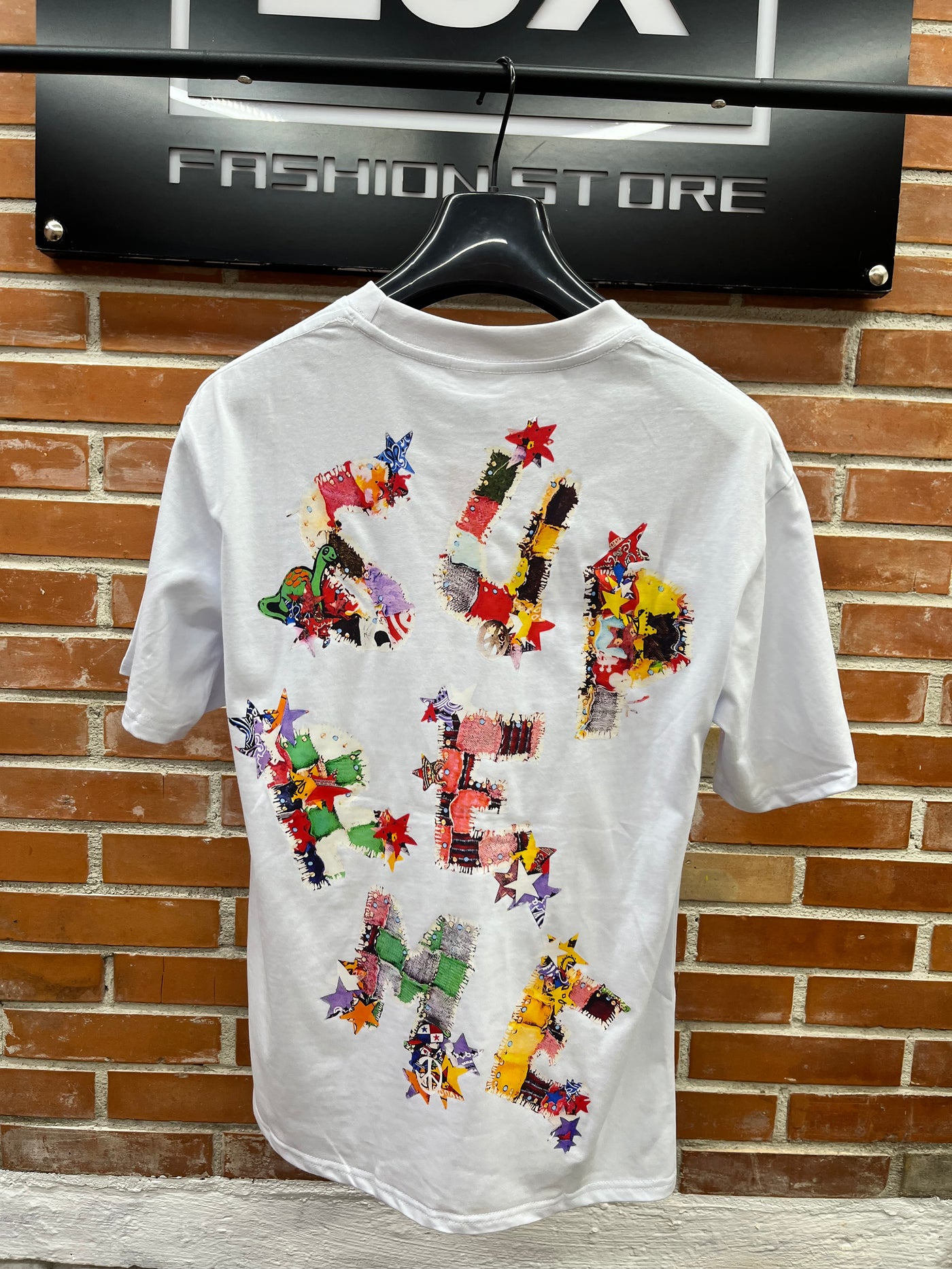 T-Shirt Supreme