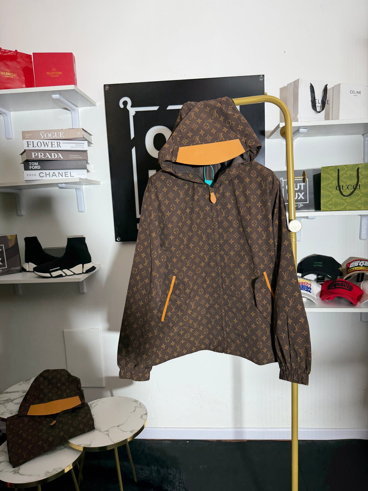 ANTIVENTO LOUIS VUITTON