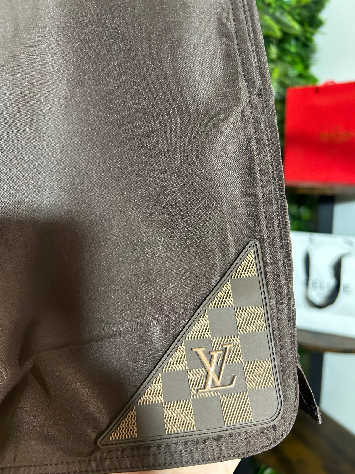 COSTUME LV