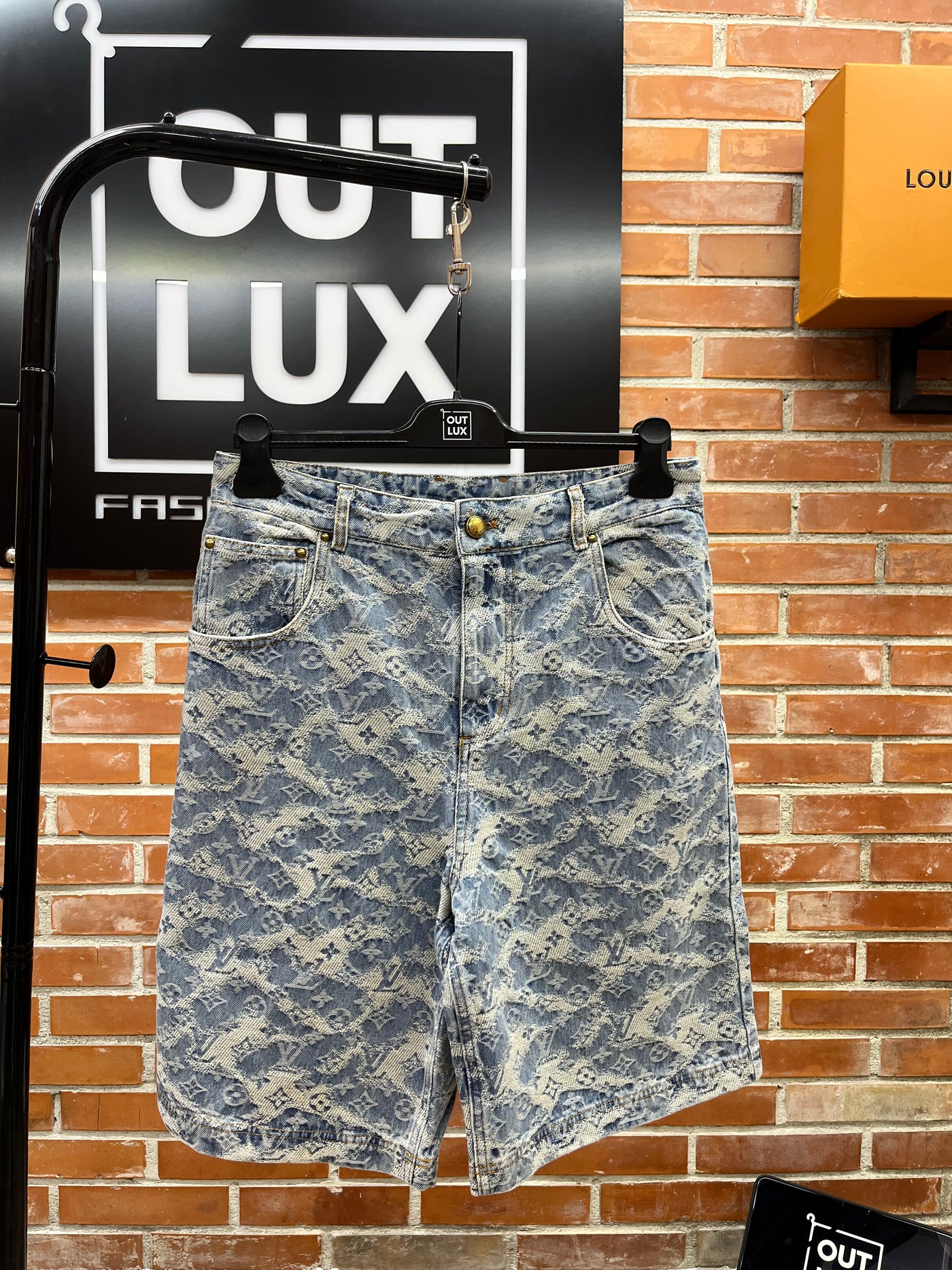JEANS LOUIS VUITTON