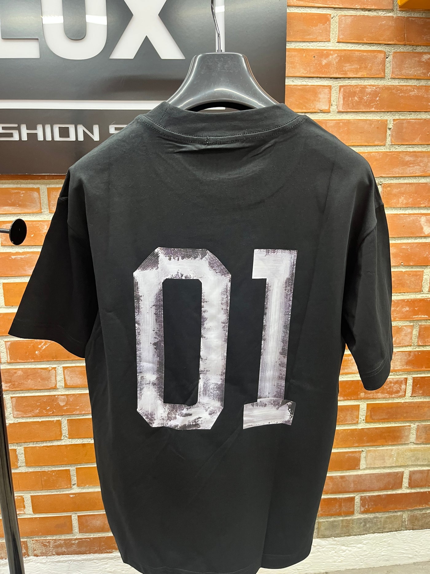 T-SHIRT BALENCIAGA 01