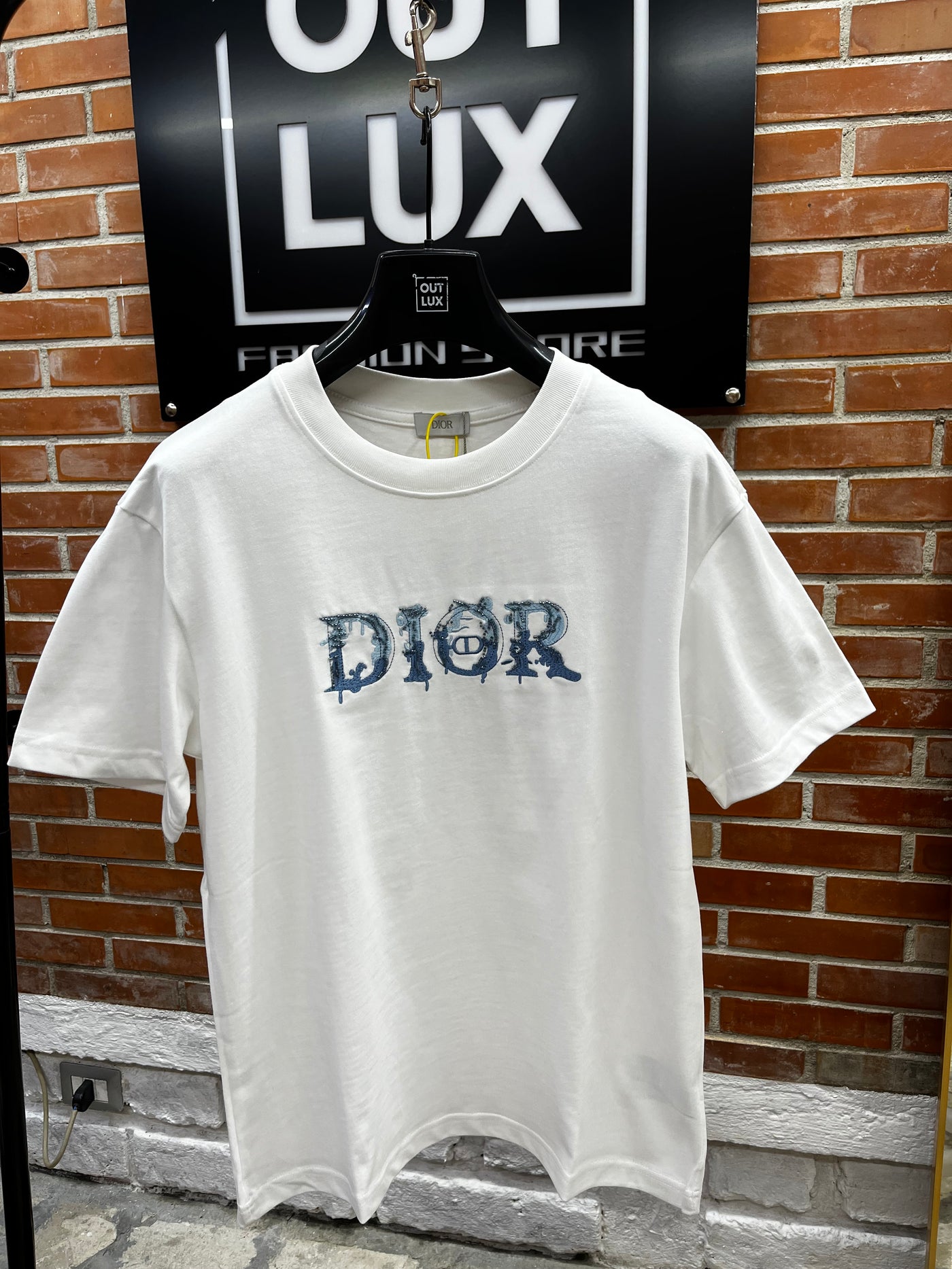 T-SHIRT DIOR
