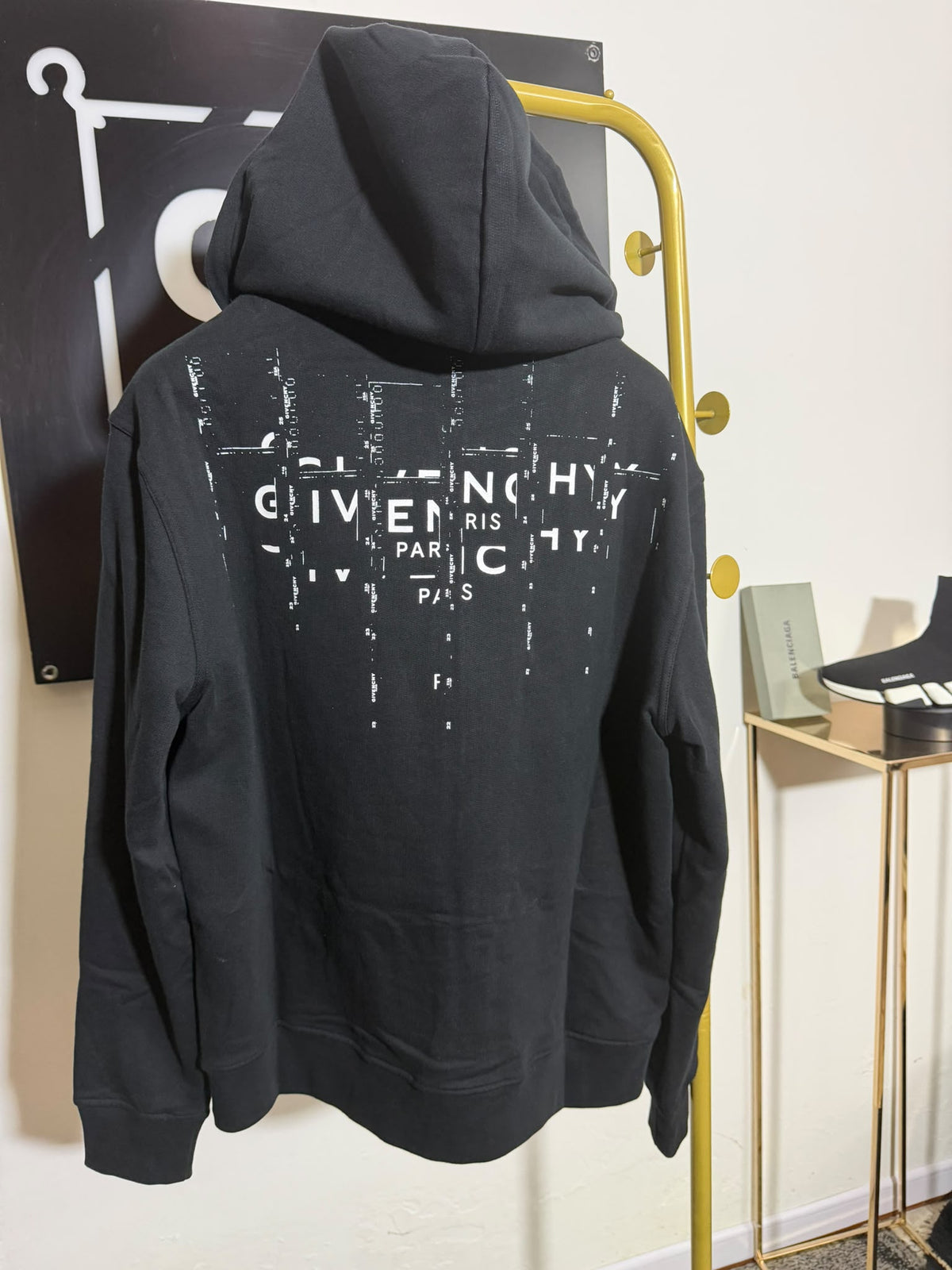FELPA GIVENCHY