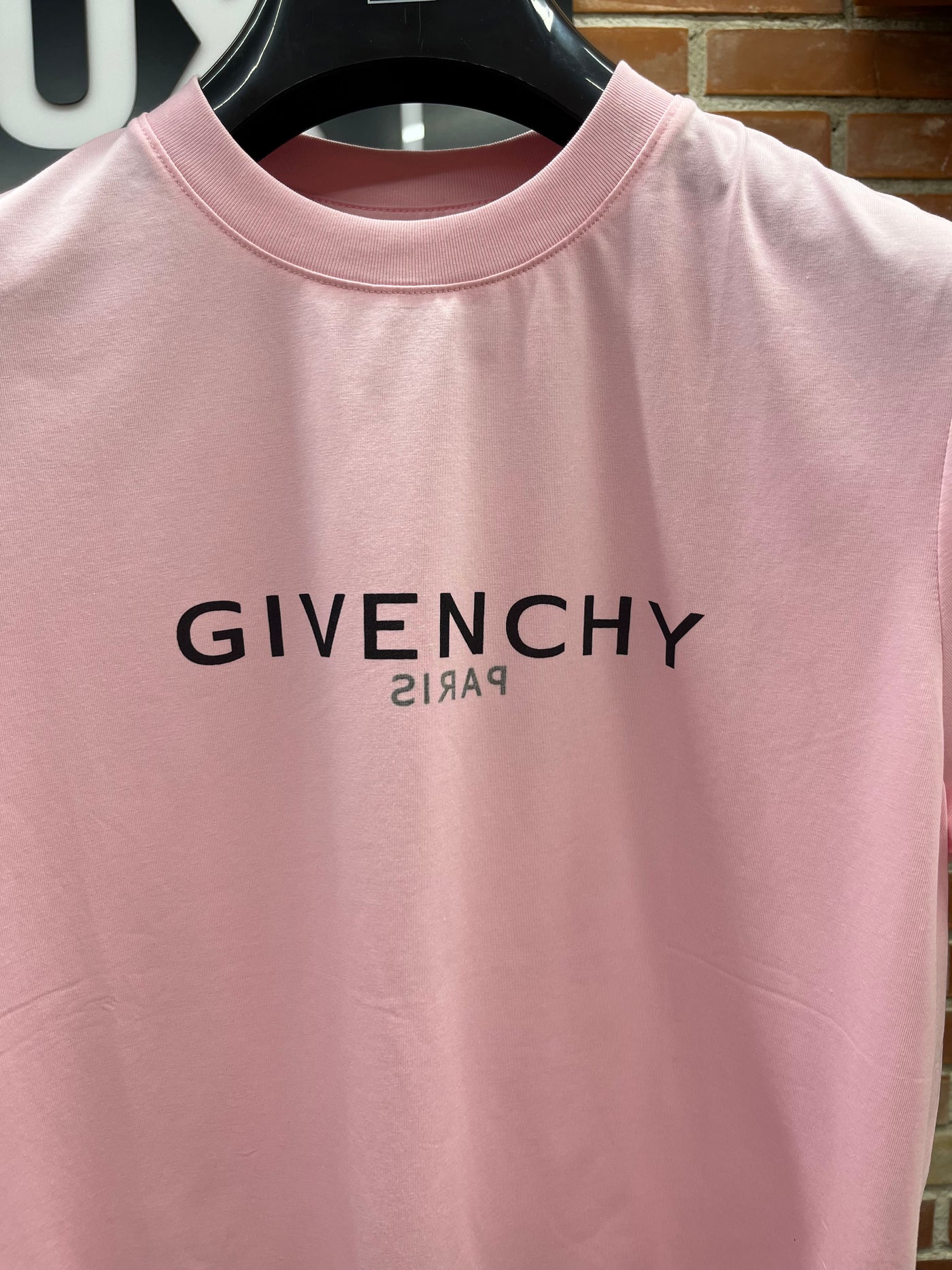 T-SHIRT GIVENCHY
