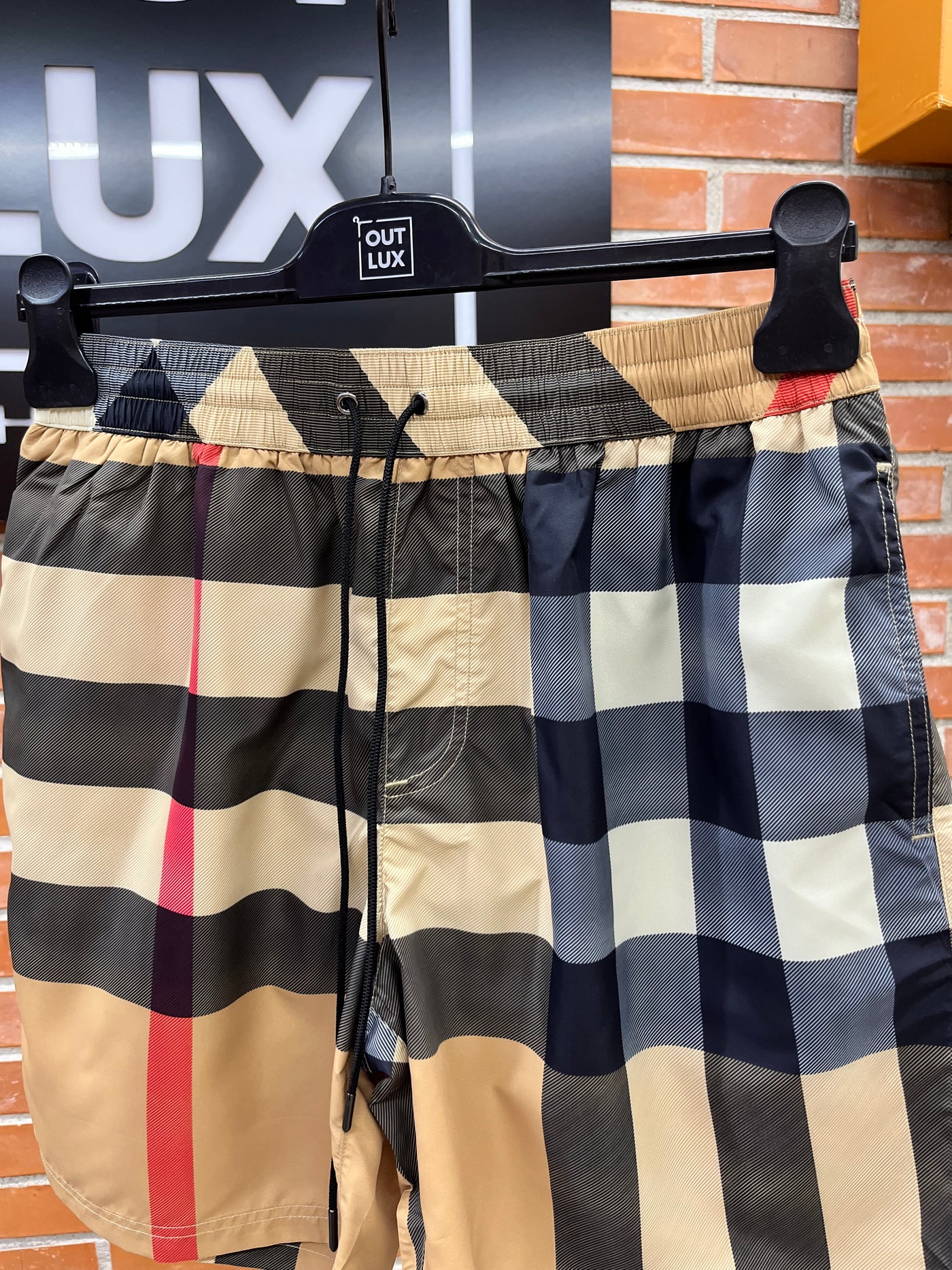 COSTUME BURBERRY
