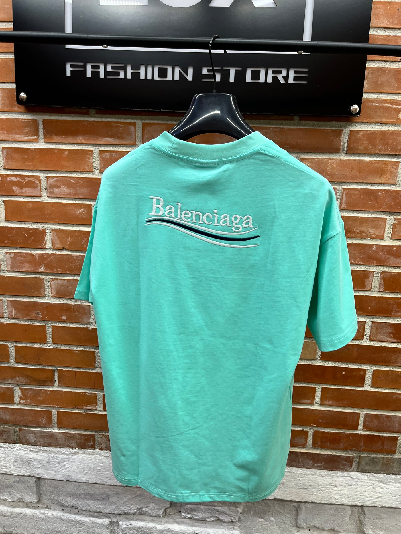 T-SHIRT BALENCIAGA