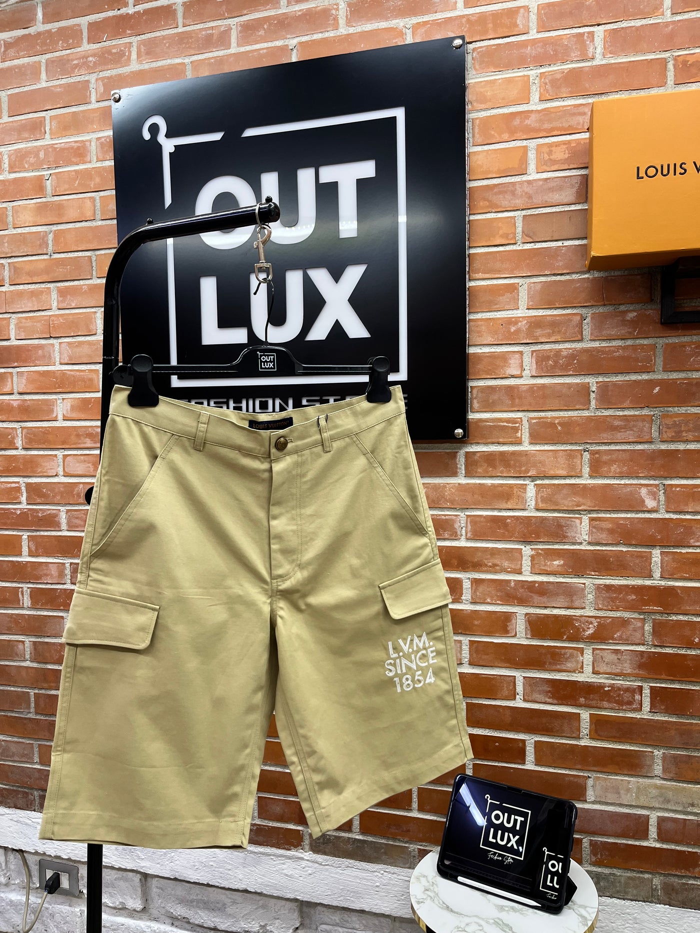 Pantaloncino Cargo Louis Vuitton Paris