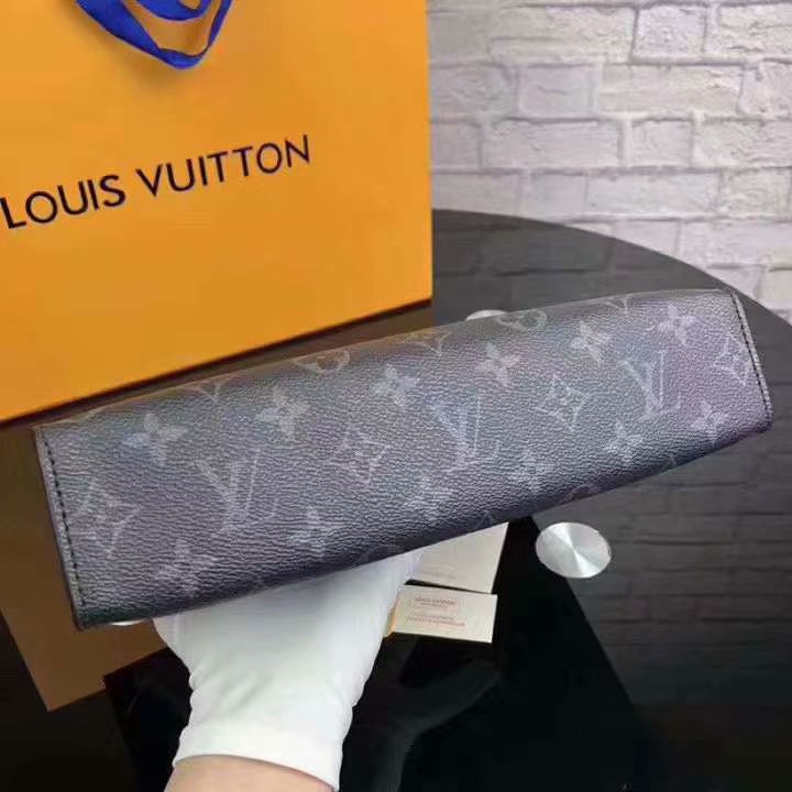 Pochette LV nera