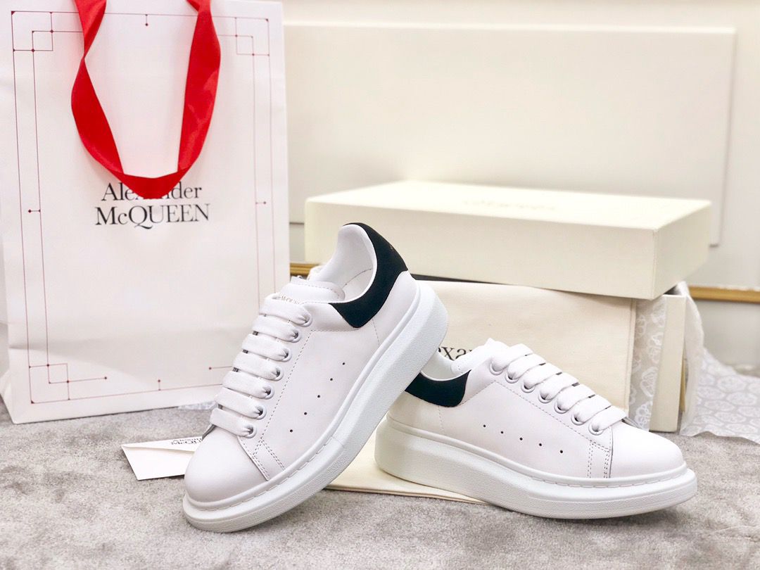 Alexander McQUEEN
