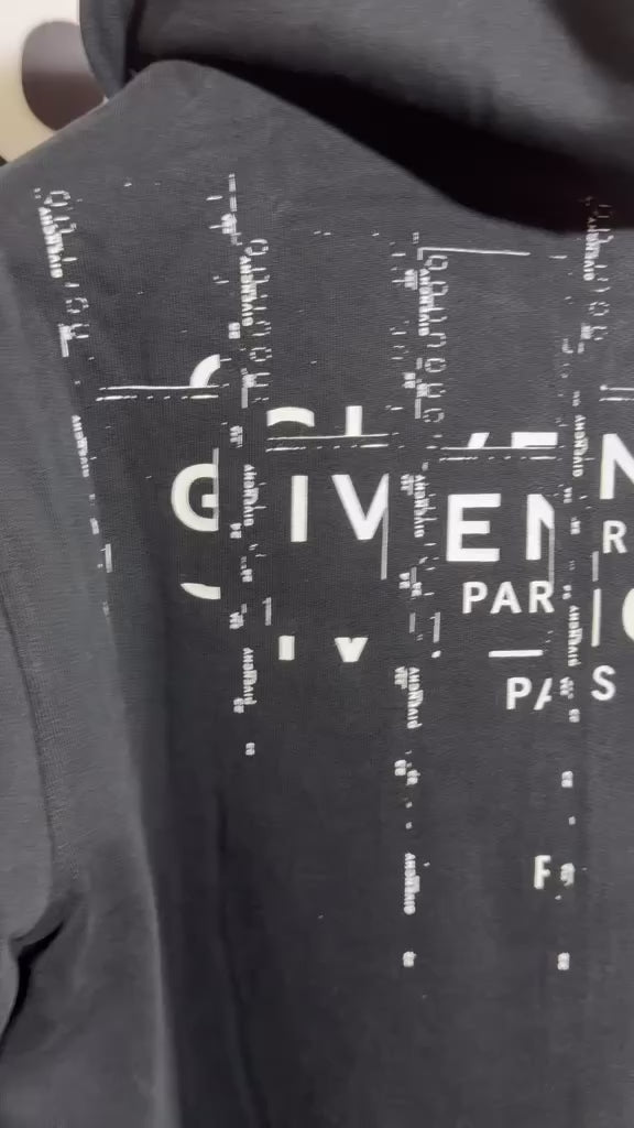 FELPA GIVENCHY